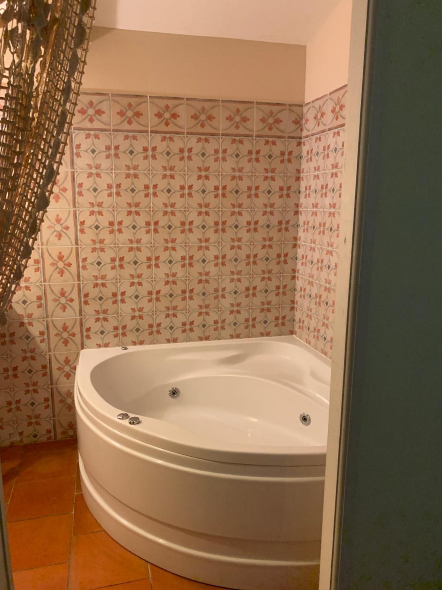 Buisson Gite Et Chambre D'Hote ラリュスカード エクステリア 写真